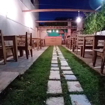 One Bedroom At 400 M Away From The With Enclosed Garden And Wifi شقة شكودر